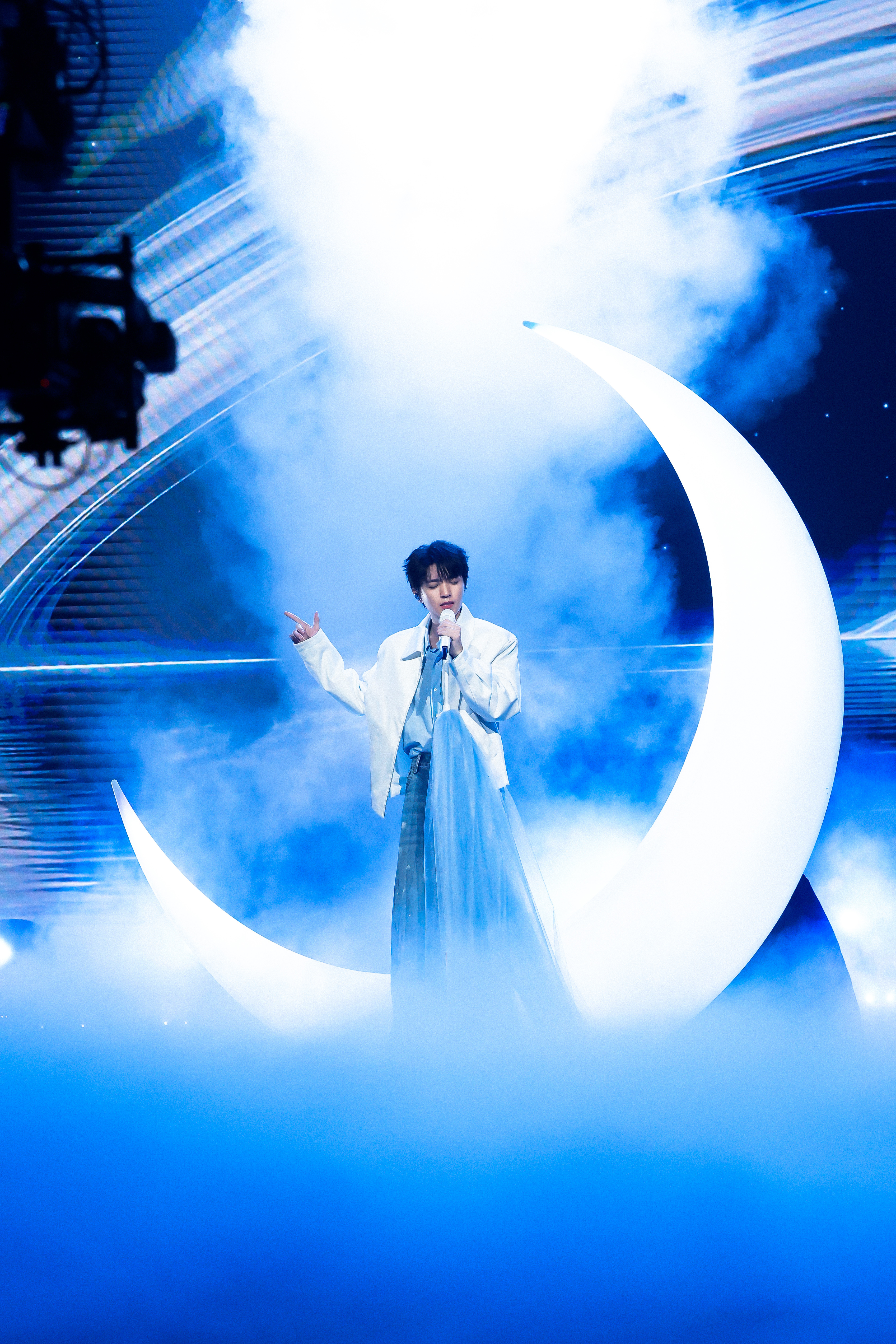 王俊凯 Steal The Moon 