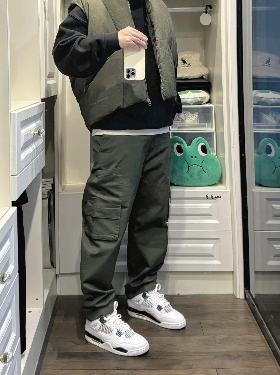 军绿色系｜马甲穿搭