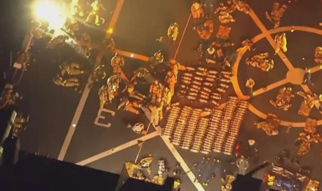 美军战舰又火了！这话真不是夸张，最近美国海军的军舰着火的频率，实在高得有点离谱，