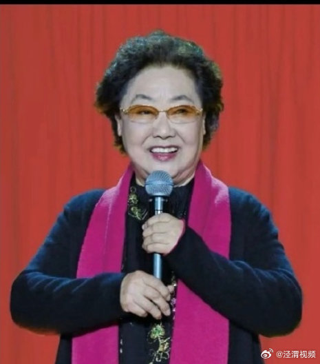 【多方悼念郭兰英】郭兰英遗愿中国歌剧舞剧院发布讣告：中国共产党优秀党员，“人民艺