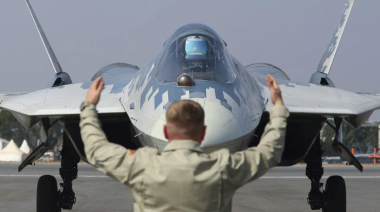 俄苏-57战机换装第五代发动机后首飞成功


  据塔斯社报道，当地时间12月2