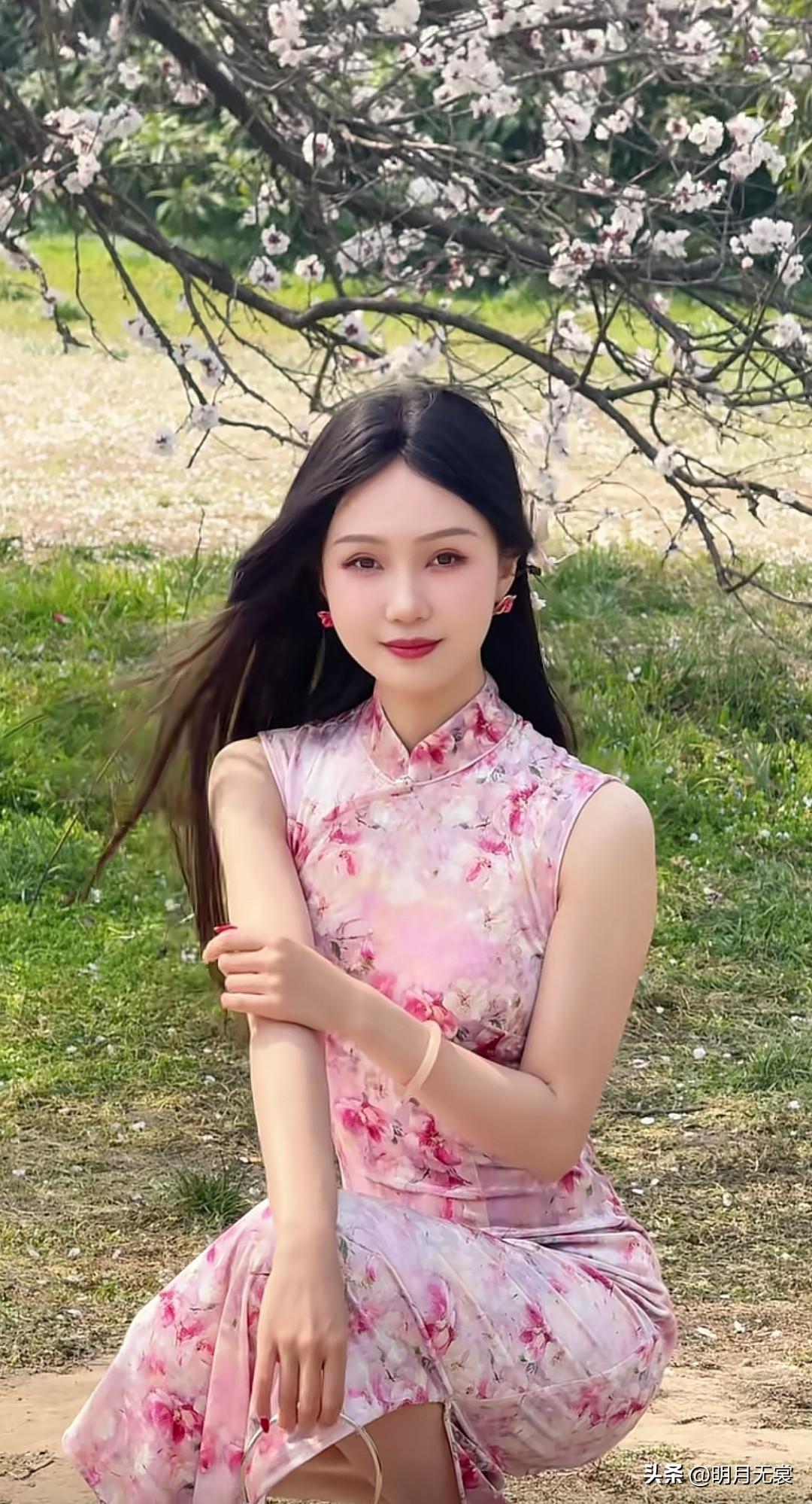 好花不与殢香人，漫向孤山山下觅盈盈。纯天然美女长啥样子 你觉得什么样的美女算是天