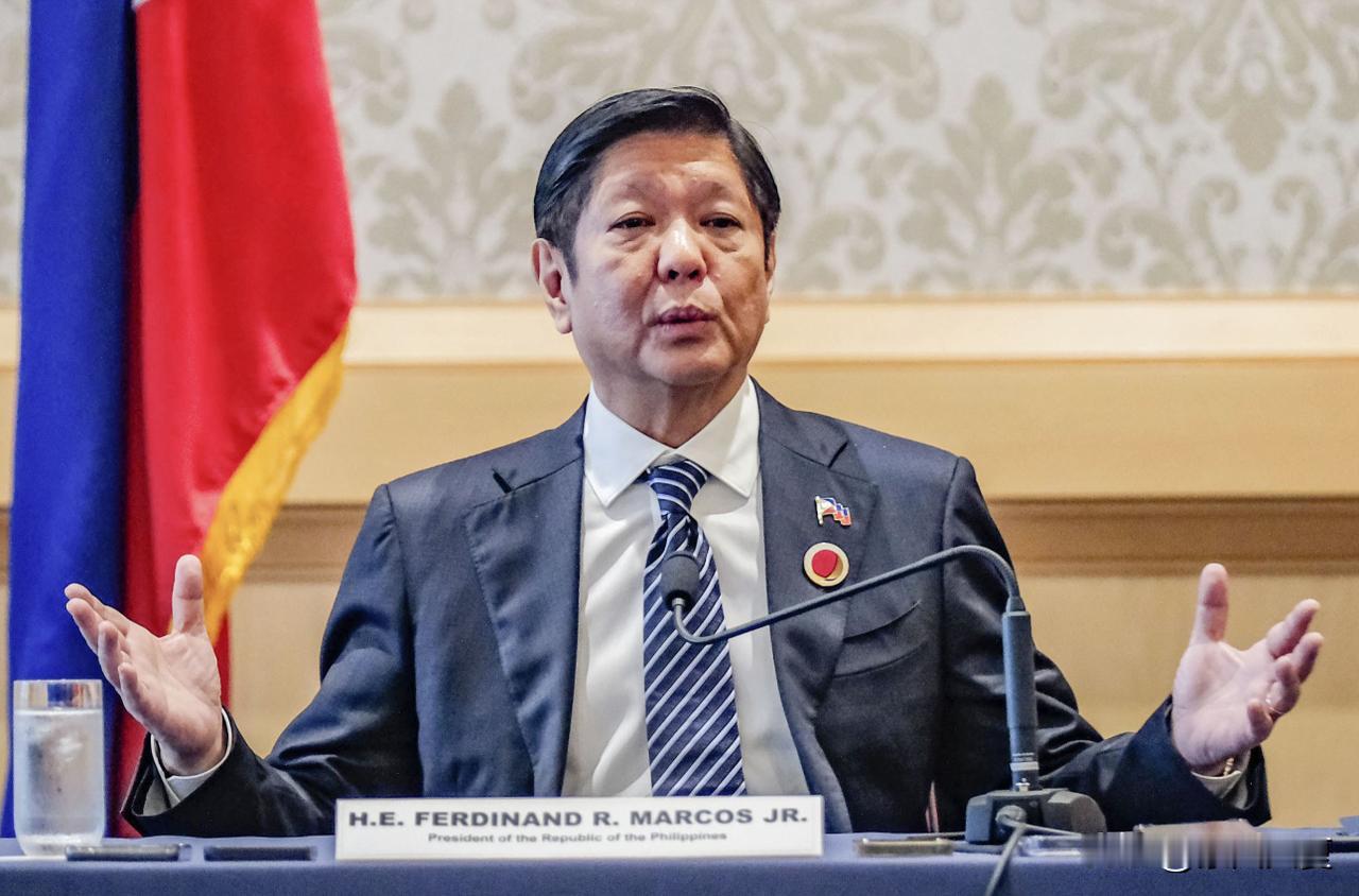 彻底装不下去了！地震重创全国，菲律宾硬着头皮找中国，纯属死要面子活受罪。
 
菲