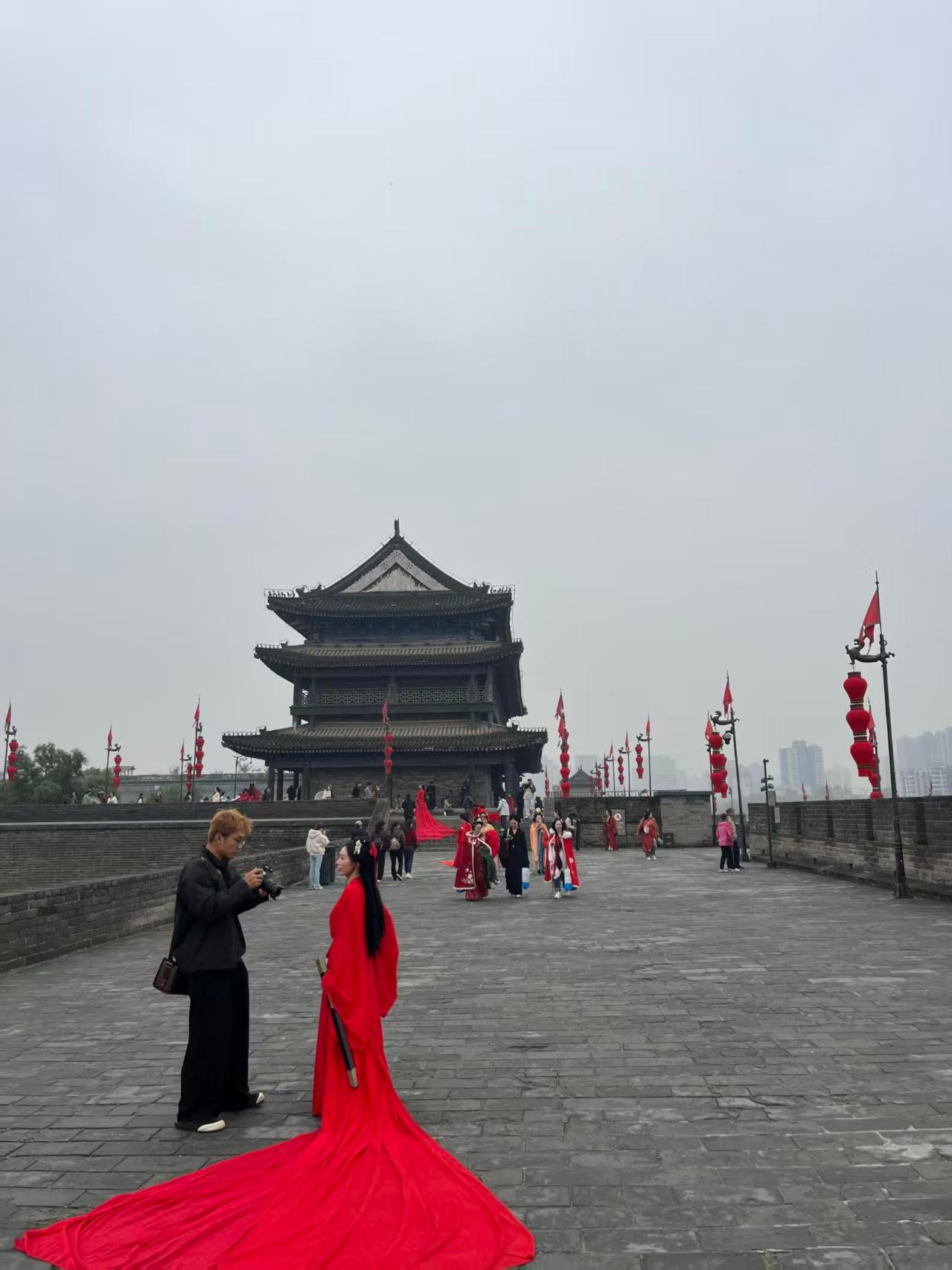周生辰西安又下时宜了周生辰，这里都是十一！ 