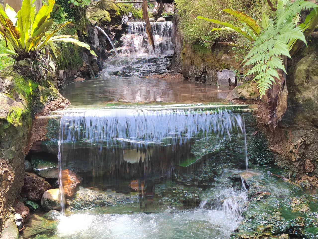 我们总是习惯用时间换钱，却从没意识到失去的时间再也回不去了。
没有时间陪伴孩子成