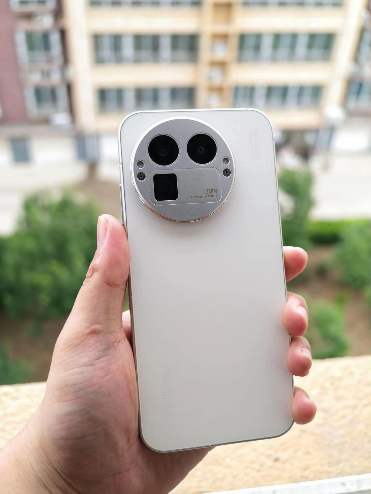 真我GT8 Pro要买的注意了哦。【续航】开2k全天5G差不多11小时这样吧 中