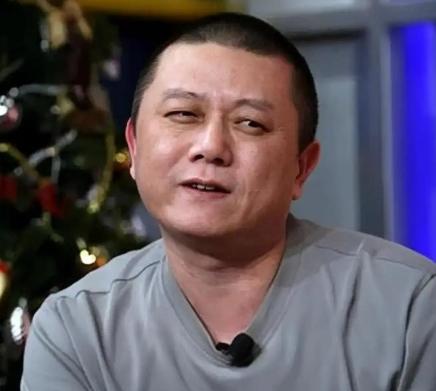 突然发现解放台湾省省的建议，王朔的思路太妙了，他曾说收复台湾省不需要打仗，先宣布