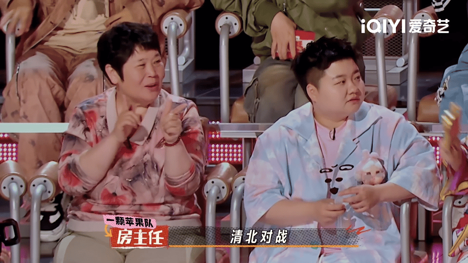 在脱口秀节目看到清北之争清华北大在线battle！北大在校生谢谢PK清华毕业的敦