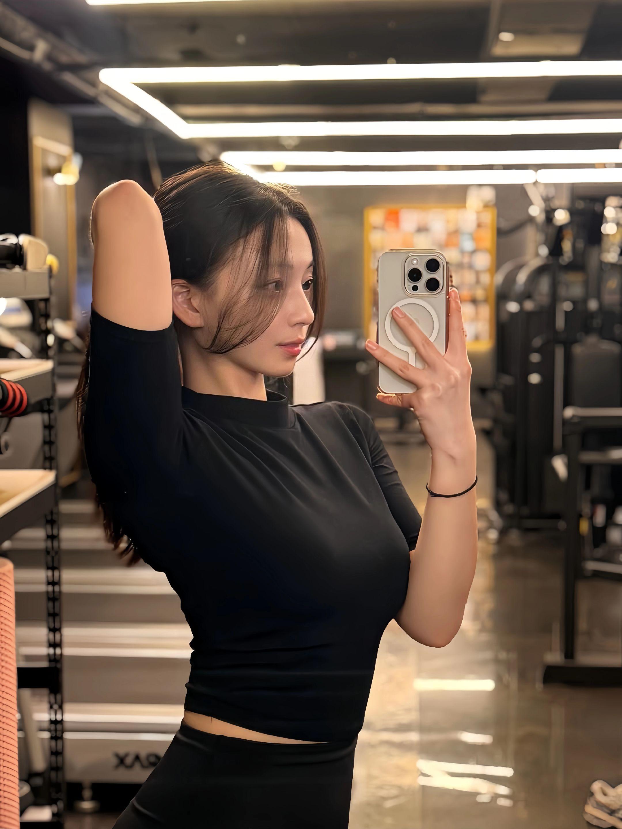 我可以一忍再忍三忍四忍