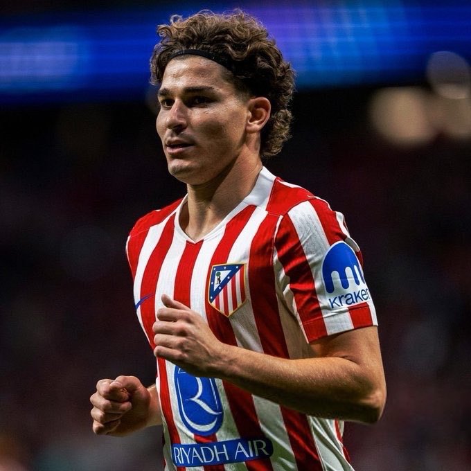 🚨世体：阿尔瓦雷斯今天因身体不适缺席训练。俱乐部希望他明天能够归队。