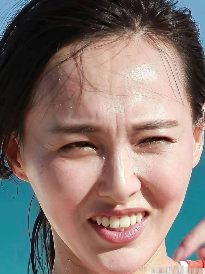 唐嫣大名讨论六千多人……她家的琼鱼年橙tu同天天盯着别的优秀女明星 ​​​