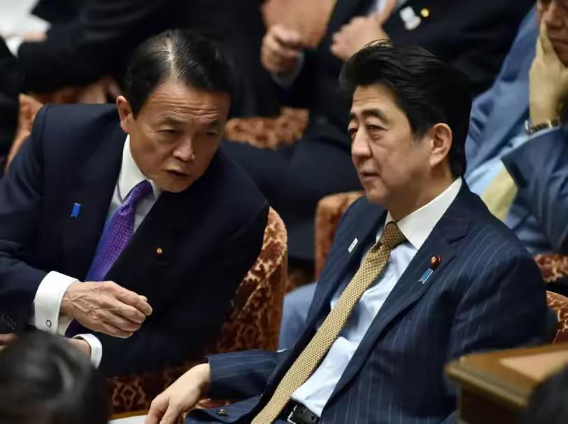 日本又理解错误了，他们认为中国媒体日复一日痛批“军国主义复活”，是在搞一场面向联