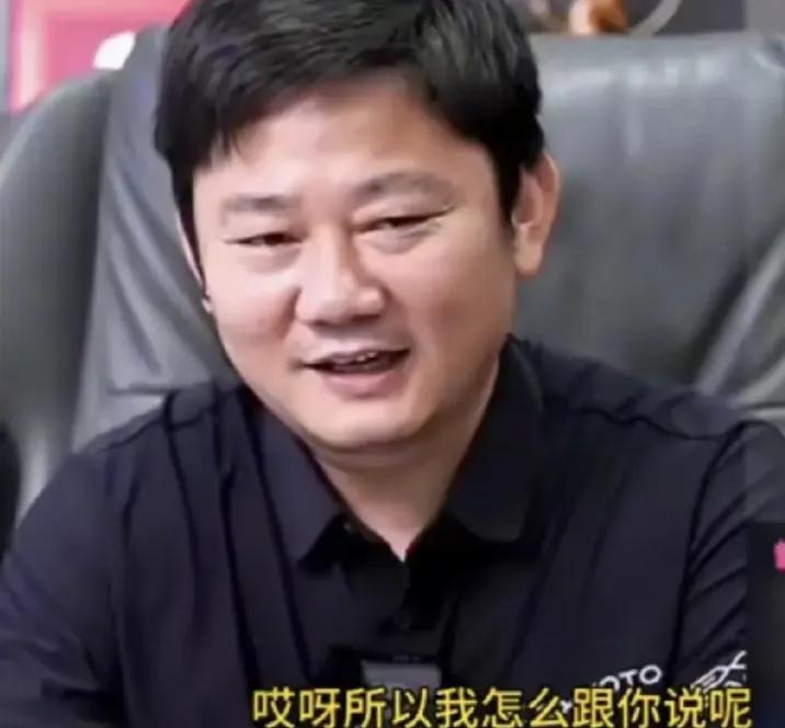 提醒张雪，千万不要和黑粉硬钢，你每一次反击都是他们想要的结果
张雪那场直播，看着
