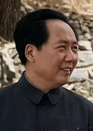 一心为国担使命，二举红旗启征程。
三战沙场开新局，四海扬帆救苍生。
五番运筹定大