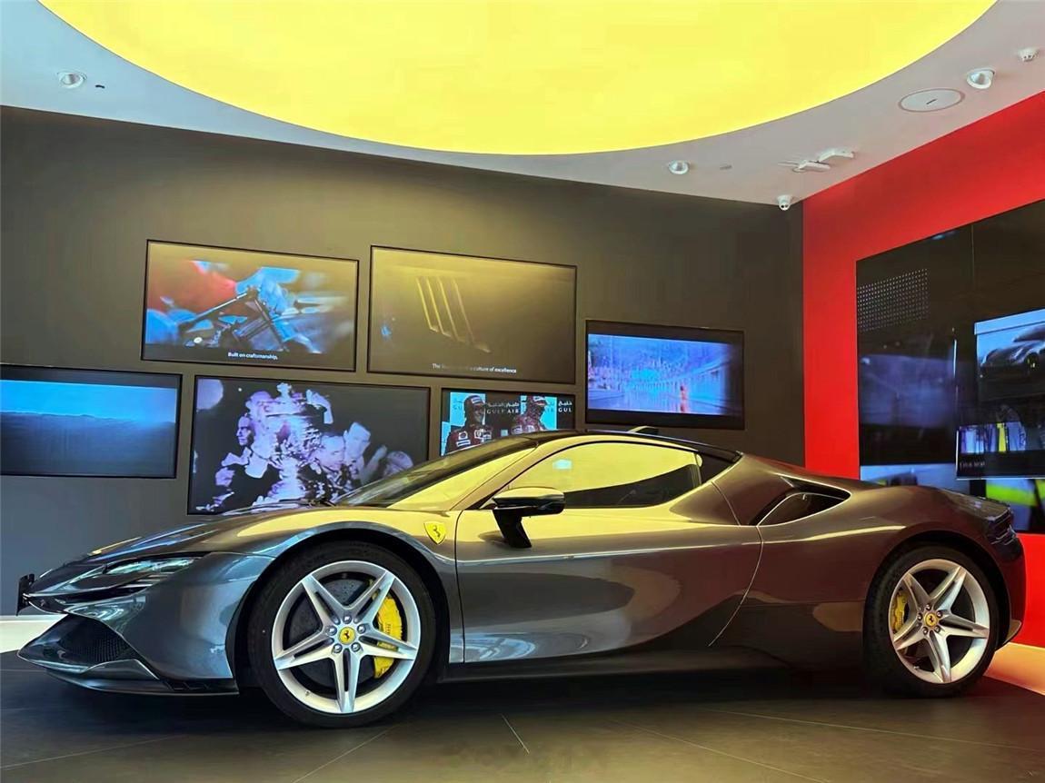 Morning~法拉利 SF90 Stradale 灰外/蓝内现车优惠50万，优