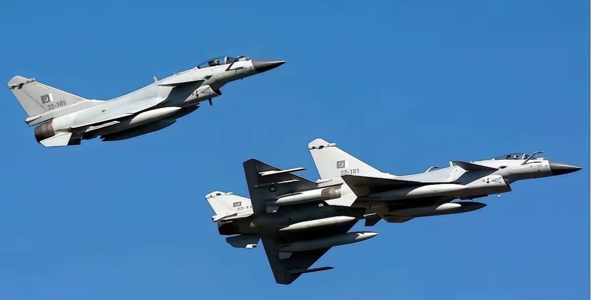 巴基斯坦媒体伊斯兰堡时报报道称，巴基斯坦空军以每架8000万美元的价格，采购了中