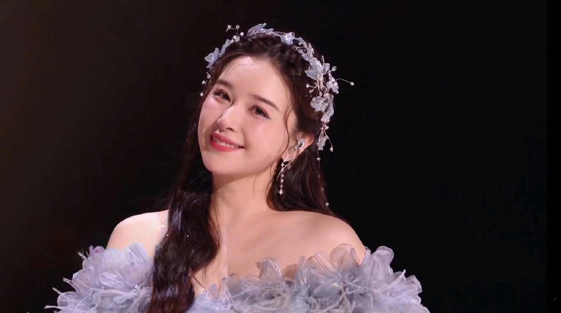 阚清子20分钟涨了20万20分钟、20万乘风值、满屏“流星雨”，阚清子《乘风20
