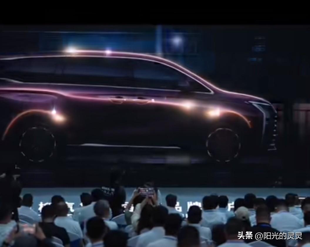东风柳汽2027款星海V96月7日发布上市，一上市就火了，无论在车间还是购买的人