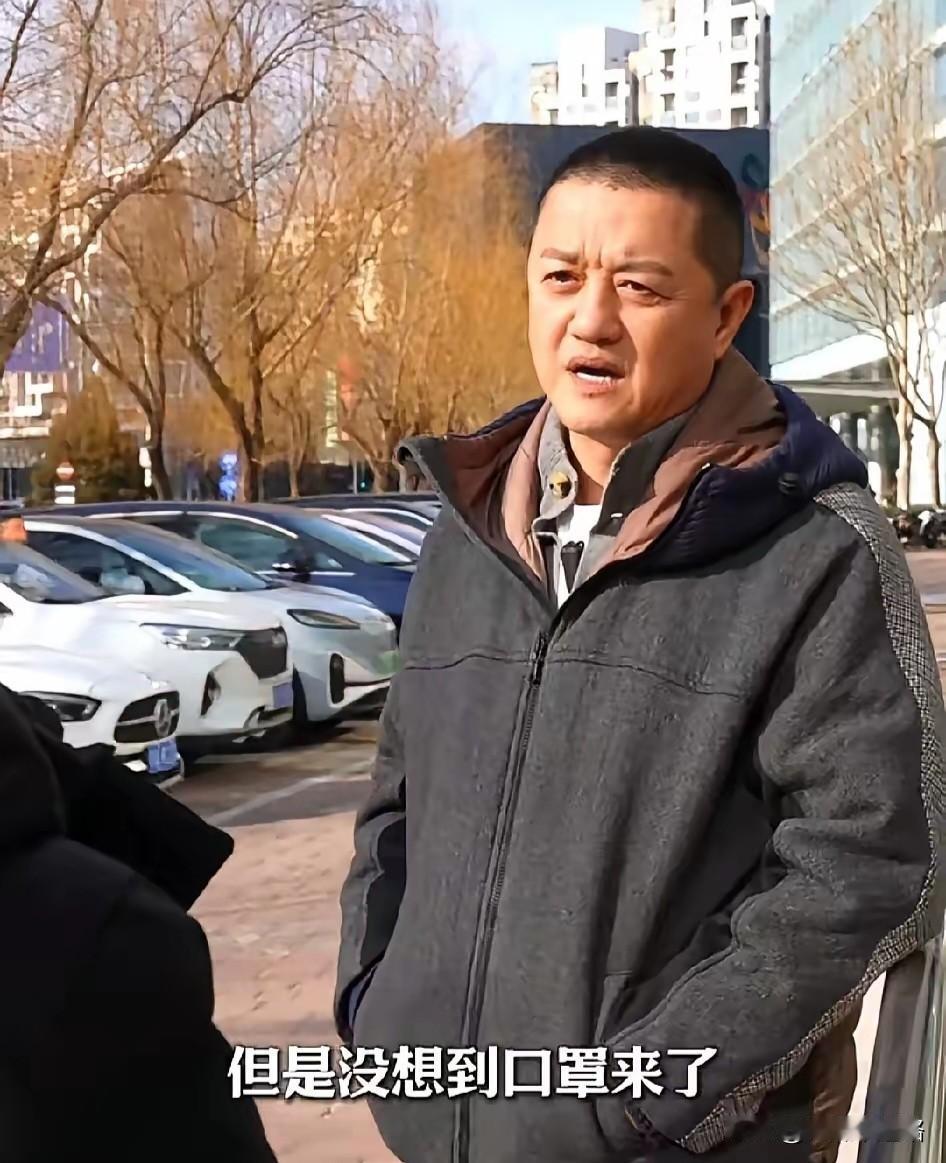 看李亚鹏最新视频里说
医院可能要关门，眼圈都红了，
心里真挺难受的。他的嫣然天使