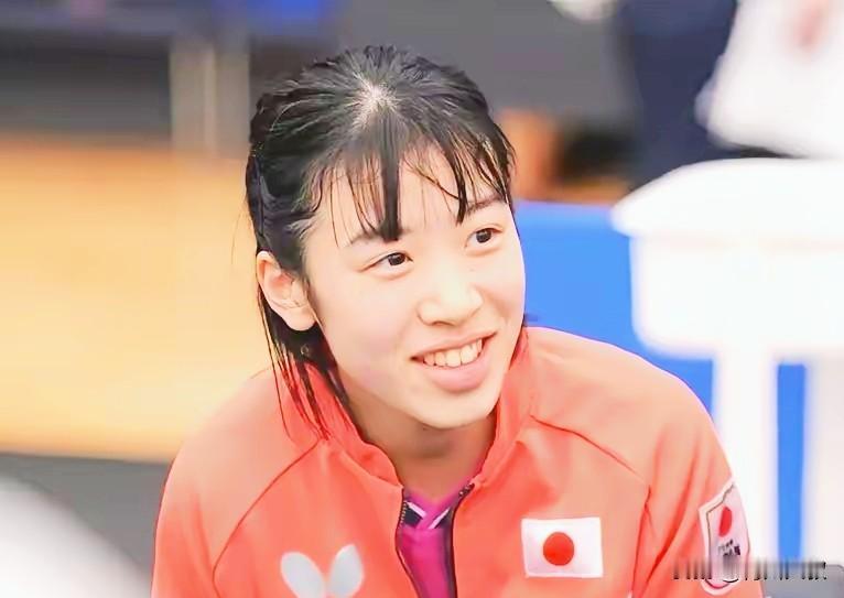 孙颖莎一定要注意这个面手凛，我感觉她就是日本队对付国乒的秘密武器！

她是左手持