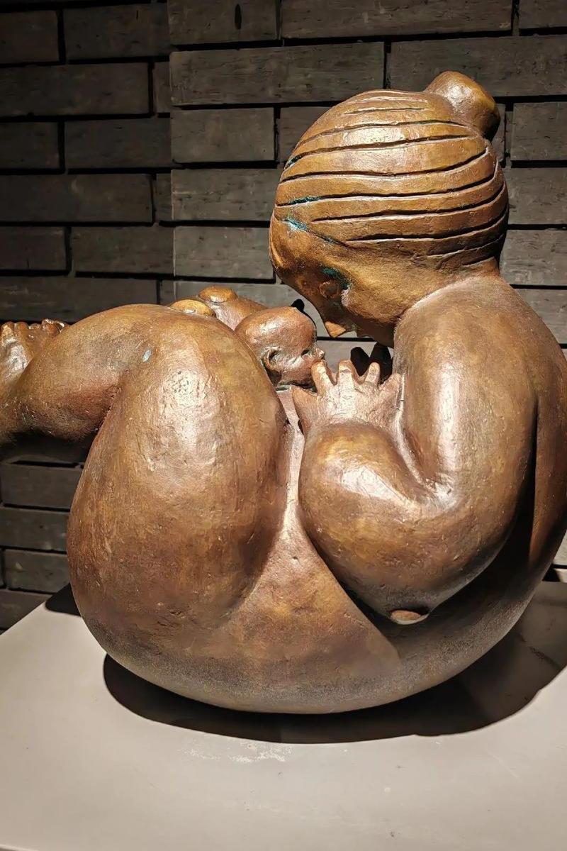 三岁萌娃神预言！摸肚喊“妹妹” 妈妈一查真怀孕
 
河北石家庄的李女士，被自家三