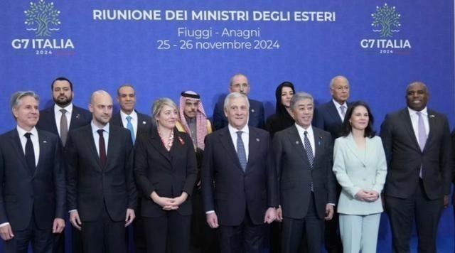 国际媒体几乎每天都唱衰中国，为啥中国越活越好？G7围堵、五眼联盟制裁、芯片断供、