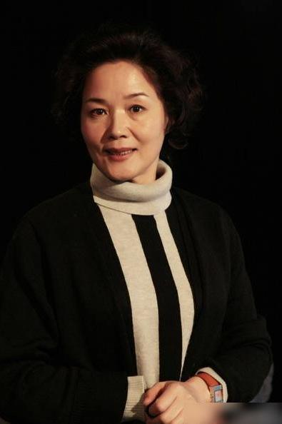 演员，杨青说，本来，我应该演刘慧芳，渴望开拍，先找的我，让我看剧本，注意刘慧芳的