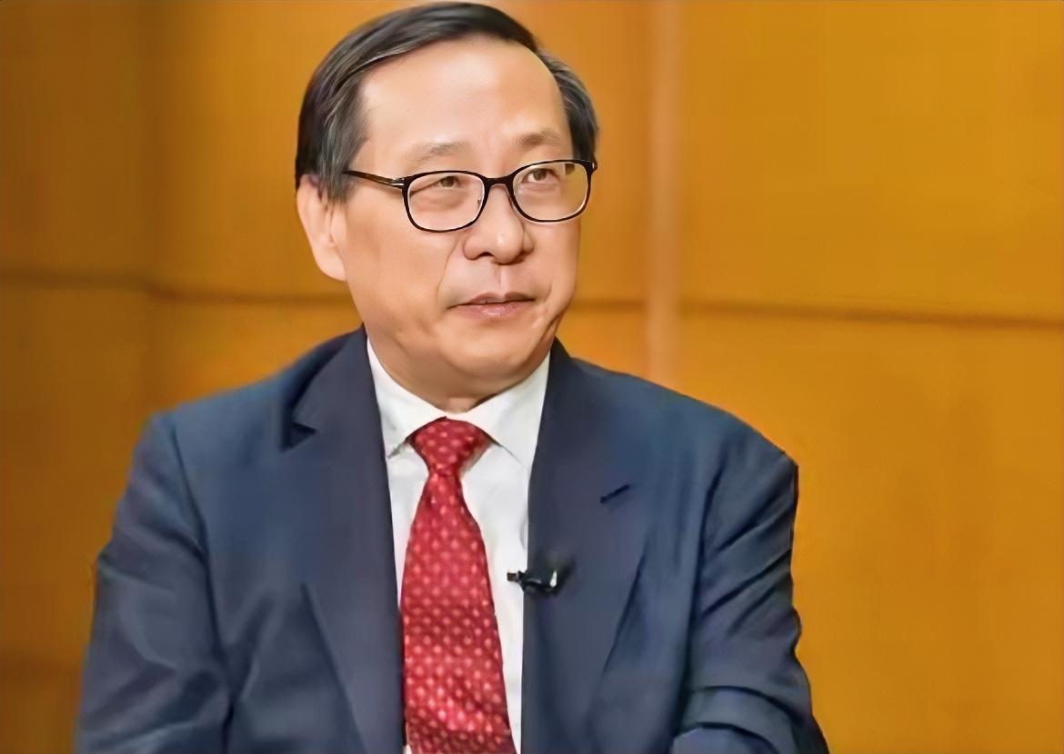 高志凯提议查台湾户口本？别急着骂，这招藏着统一的大智慧

“别总吵统一了，先查台