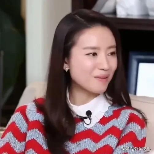 年轻的时候做决定可能和现在不一样了
现在更加成熟
年轻都比较任性
两个人不合适