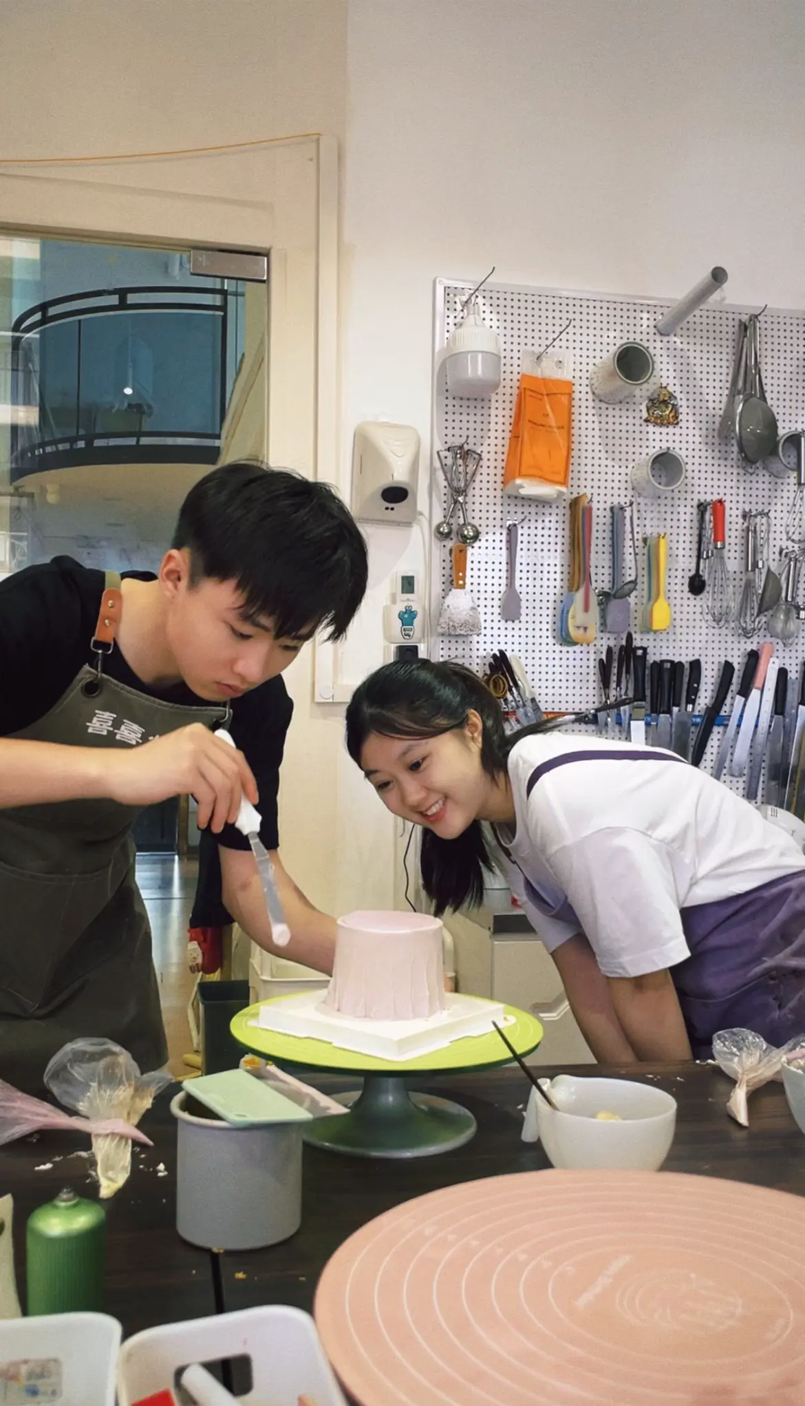 一起走过了六个春夏秋冬🌟 岁月漫长然而值得等待👫 一起努力往后日子...