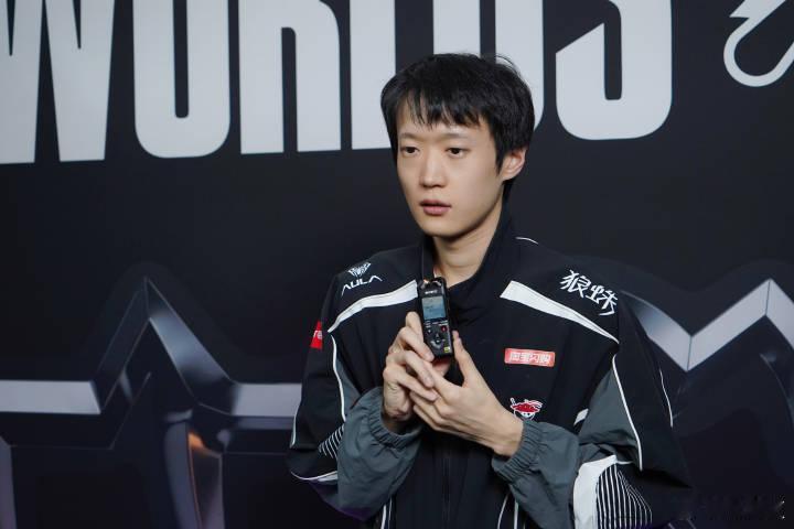 AL要稳住 ​​​ AL的赛点见闻色！Shanks永恩四皇附体 砍出6-1-9的