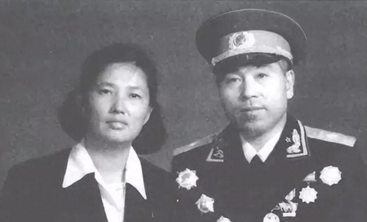 原本是聂总让他留在冀东，担任职位并不高，竟成了老部下的副手，对方表示不太合适吗？