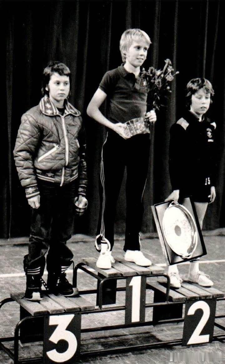 佩尔森：时间真的过得飞快……而今天我迎来了60岁。我对这些年来生活给予我的所有回