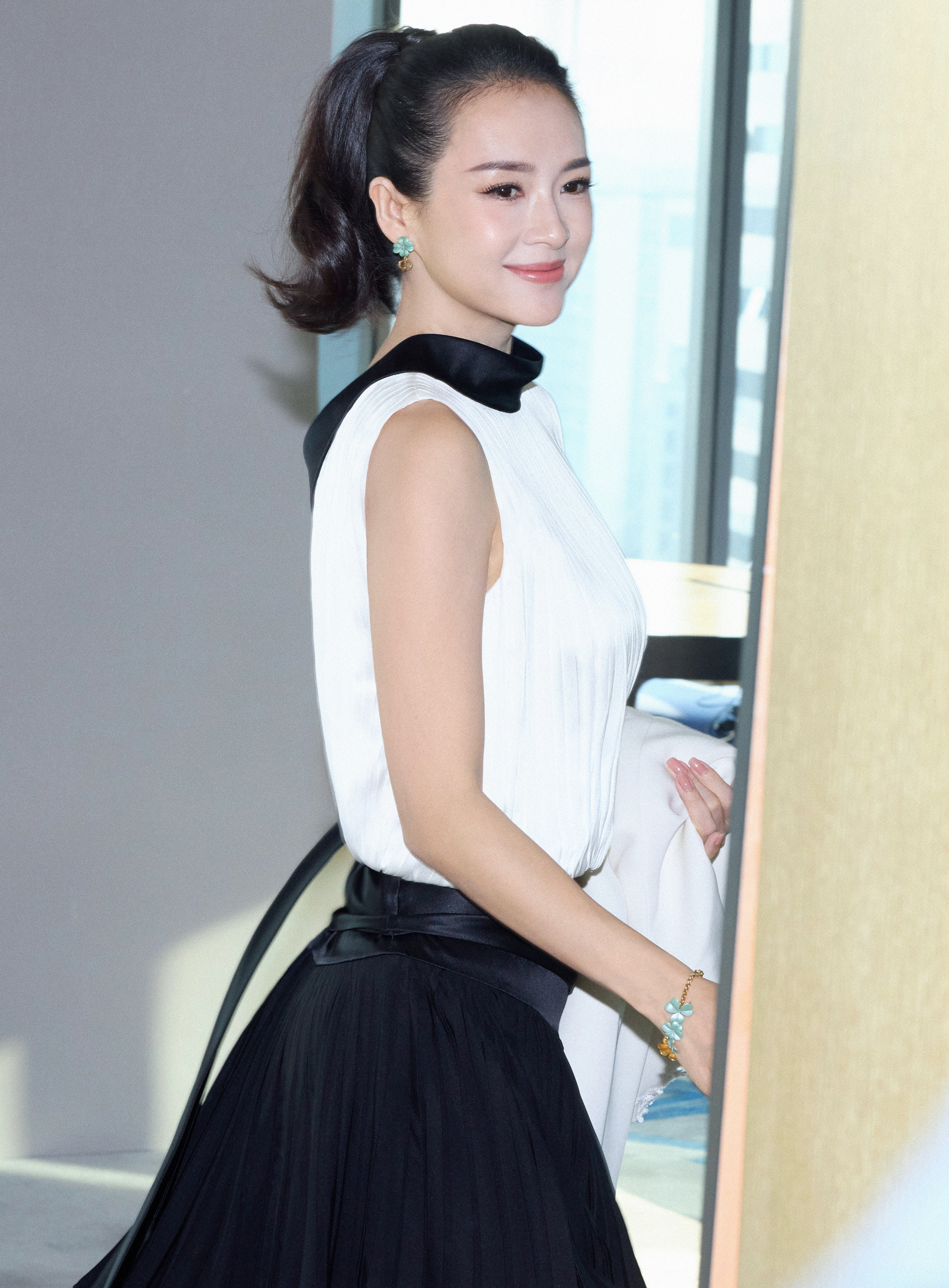 子怡姐🤍🌸🤍活力氧气妆✨化妆：金鹤龙🧏♂️章子怡章子怡她的无限可能她说世