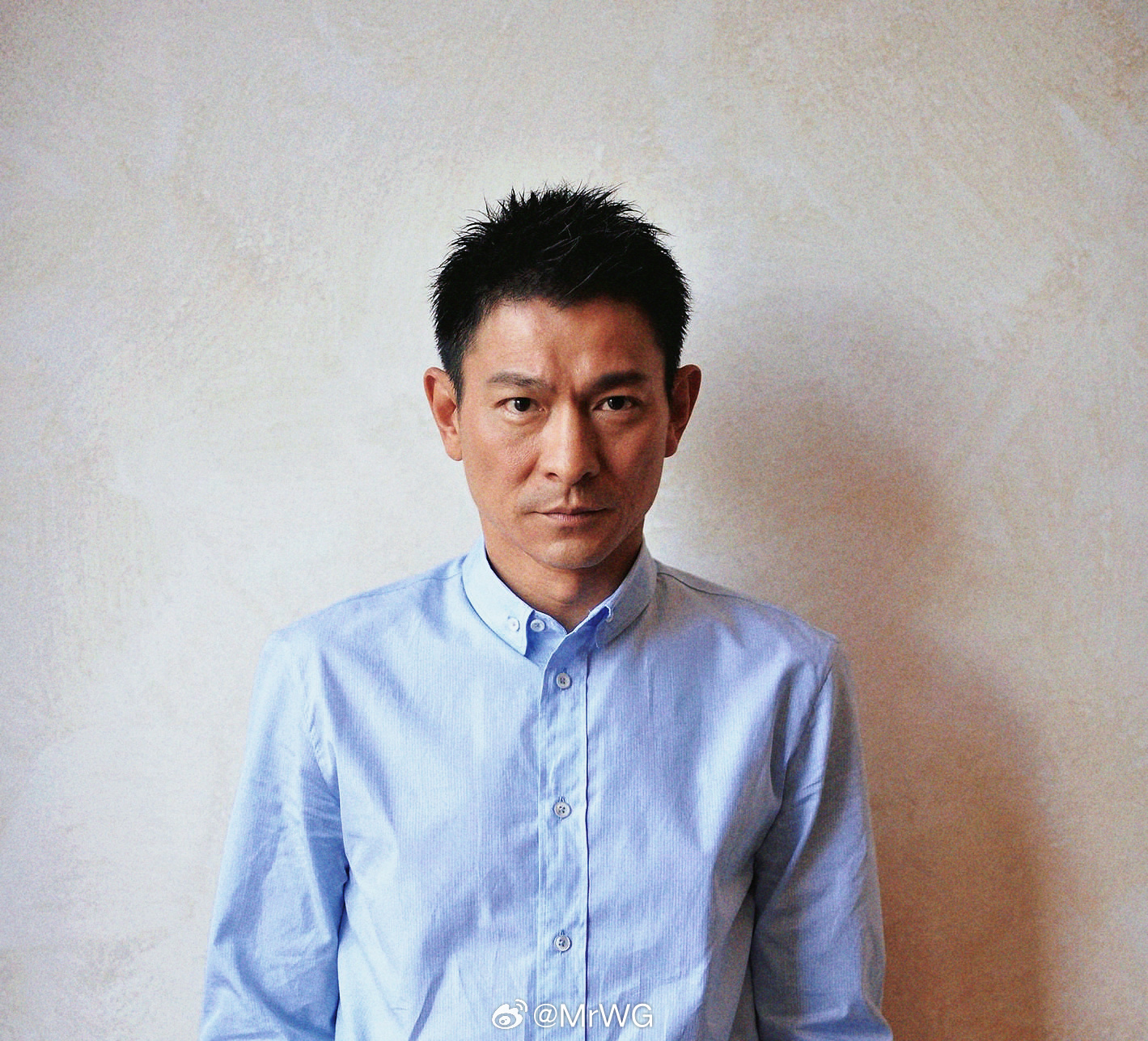 刘德华搭乘花絮去幕后 从理所当然的少爷，到细水长流的温柔守护者，刘德华以最克制的