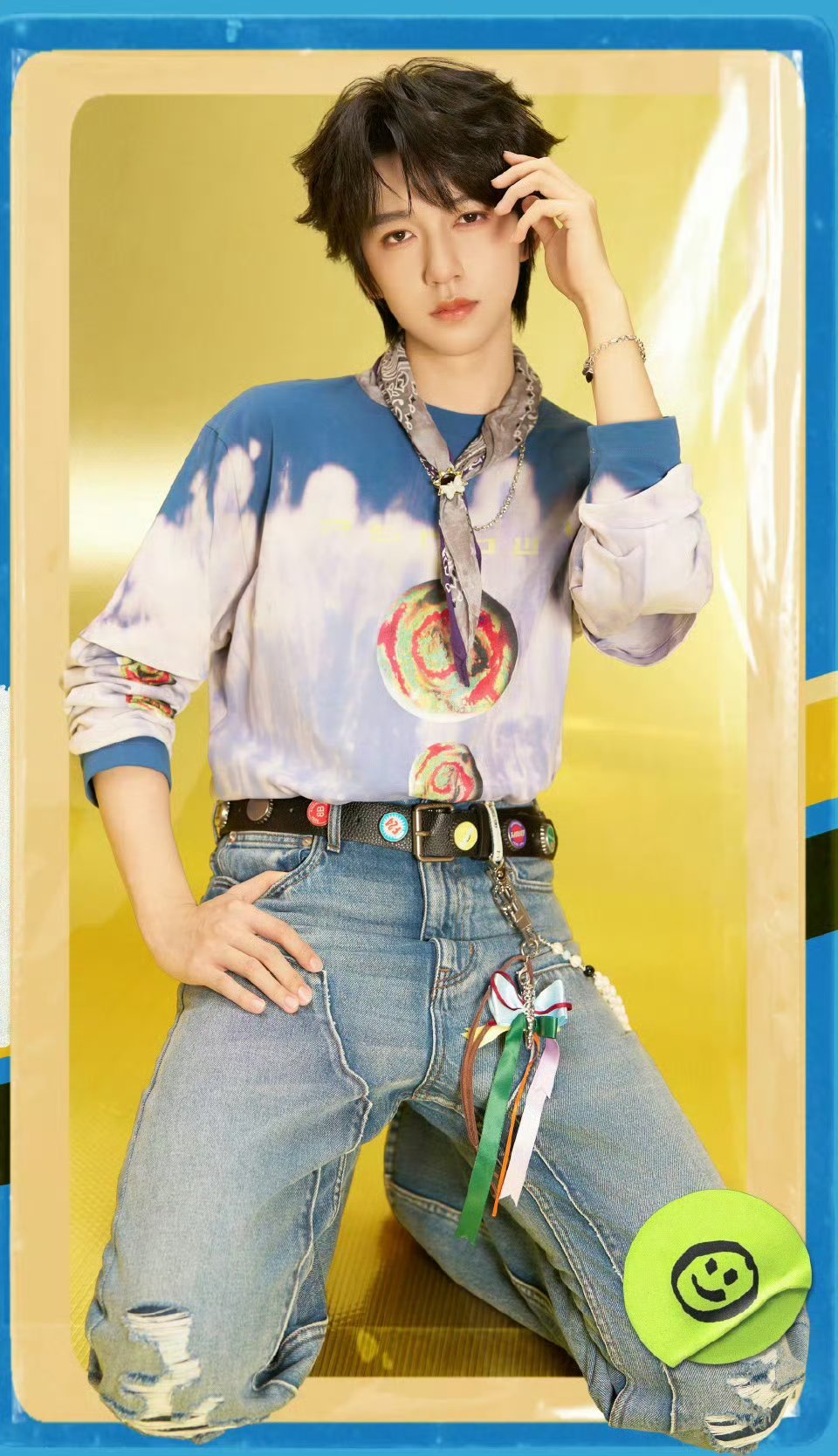 贺峻霖 别让研究生拍这些让研究生多出外务！！！ 其次就是爱看多拍小贺哥哥 