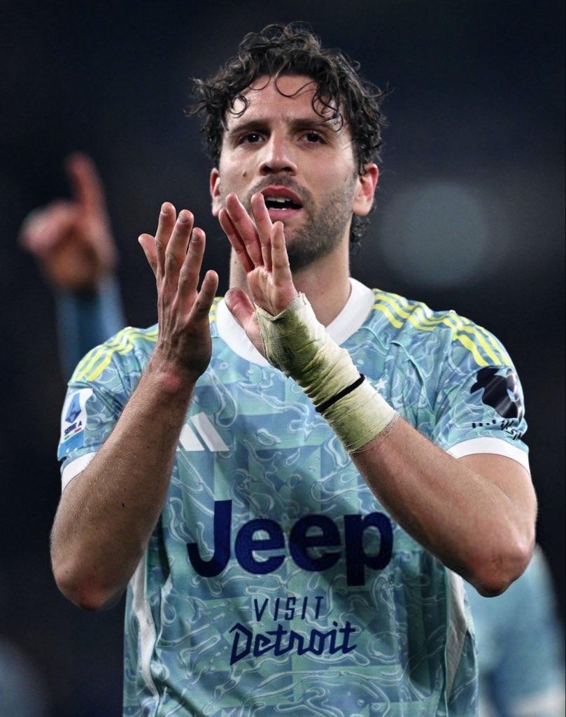 尤文图斯1-0亚特兰大，洛卡特利赛后采访：

“赛季中有些比赛你必须赢，我们今天