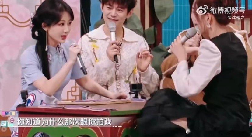 杨紫为了沈梦辰提前背了三天剧本  你好星期六 为了搭档方便提前背剧本，紫妹这情商