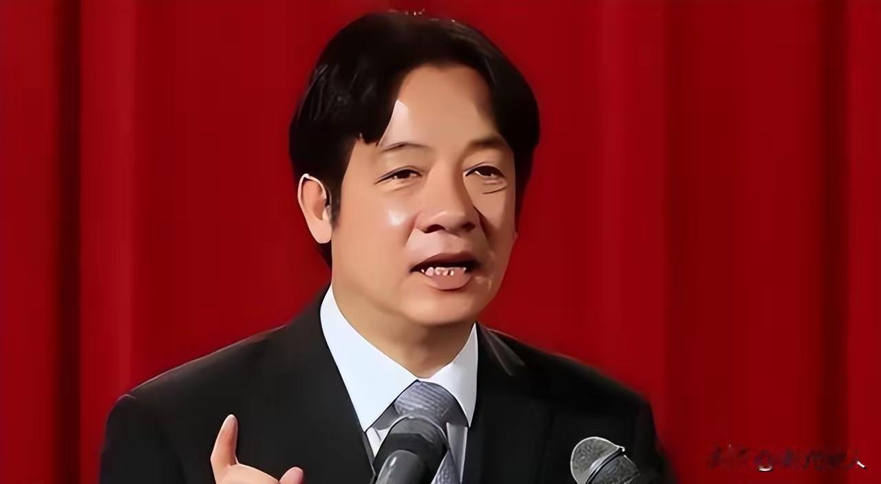 诡异！岛上的台独分子集体失声。
统一在即，解放军还未上岛，泰山压顶般的巨大力量带
