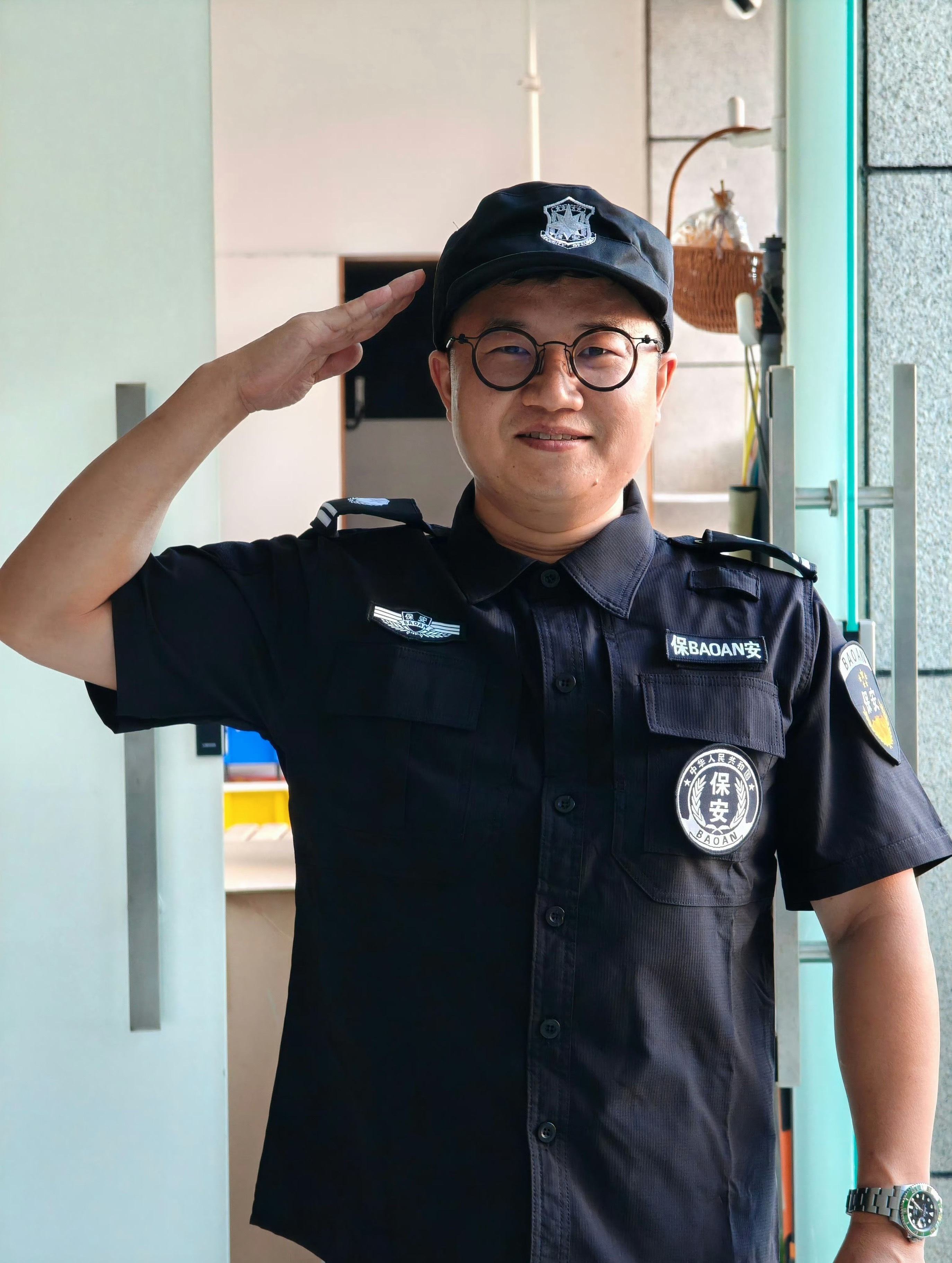 很硬的业主们早早早、硬起来