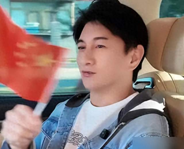 不拍戏了，婚变传闻不断，55岁吴奇隆的终局藏不住了。