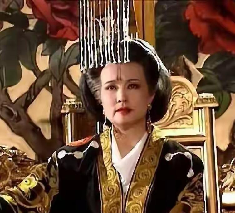 谁能推翻武则天，袁天罡掐指一算：5个猴子，15年后预言成真？
 
先澄清个实在事