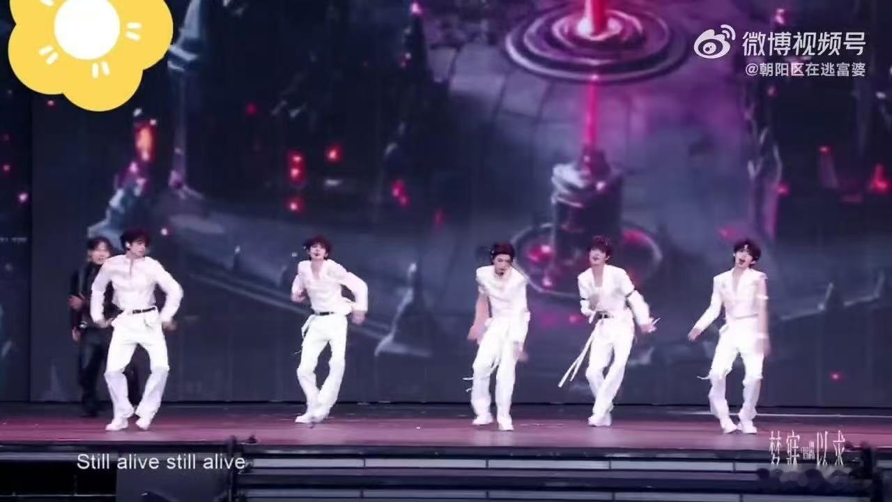 TOP登陆少年男团热血番Drum & Bass的高速节奏炸穿耳膜，五个人的动作齐