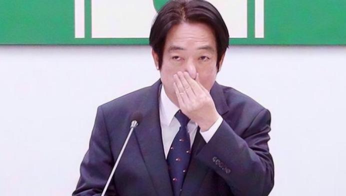 这两年，不管中国大陆如何警告，中国人民解放军如何围岛演练，台湾地区领导人赖清德，