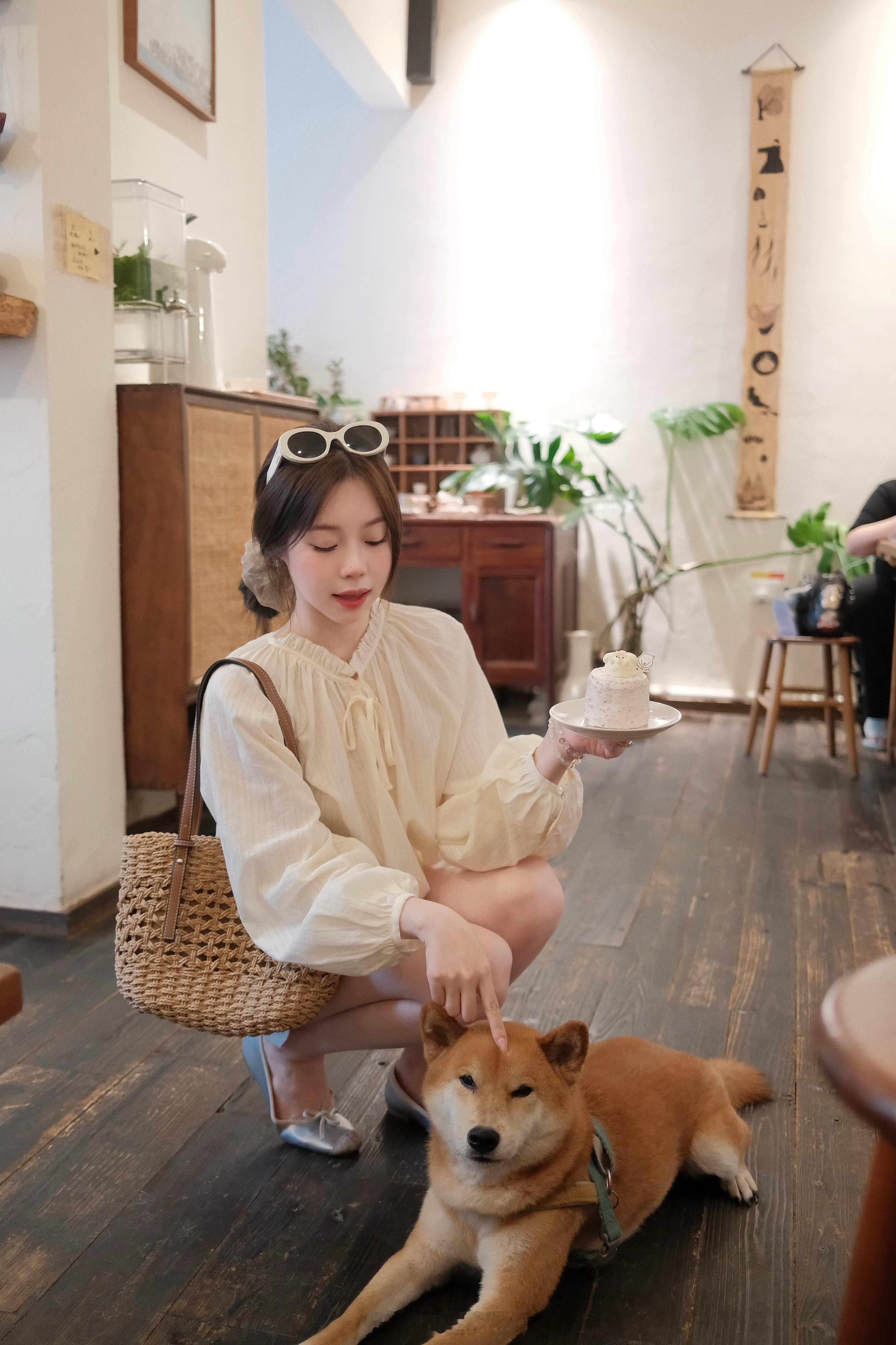 “和大山的合照🐶”衣服系带也好看哦[求关注] ​​​