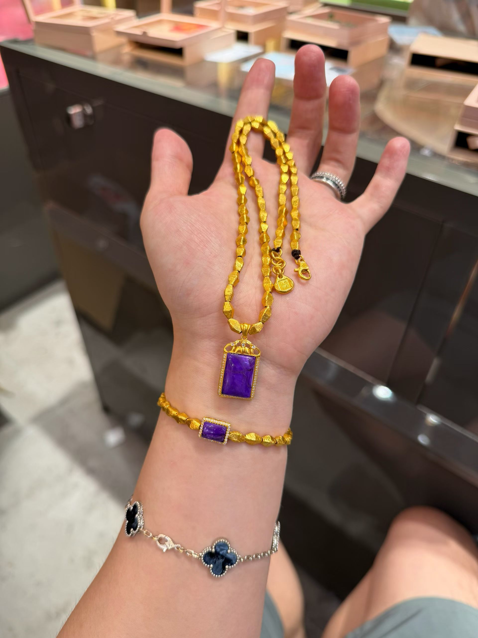 这个紫色好看～💜 