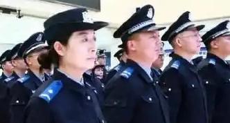 网上有人称：“最没有出路的人都去考辅警了”，听着让人感觉特别刺耳！

开什么玩笑