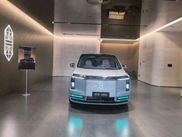 “尊界V800踏板支架断裂”事件后，门店销售称客流少了但无人退车，专家建议排查供应商、检测与安装环节