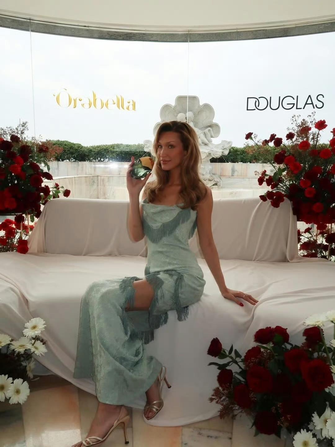 这条裙子超美[爱慕]