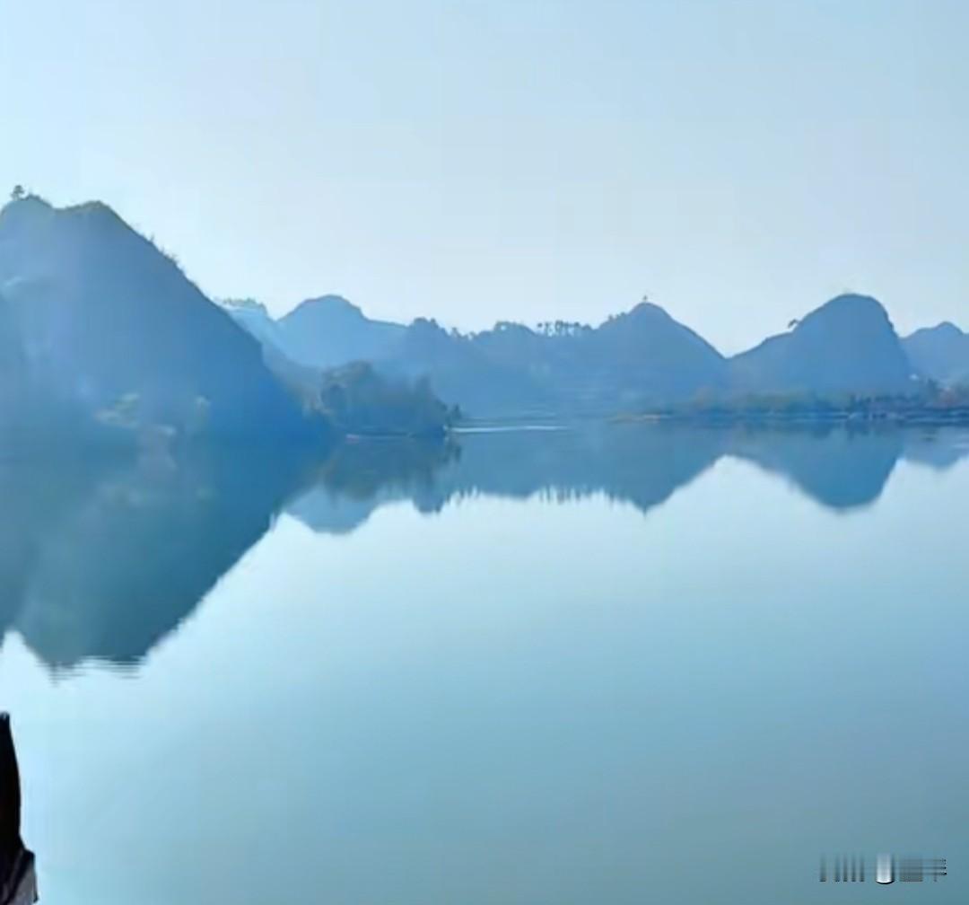 这次出去旅游了一趟，去之前我一直在思考一个问题，为什么如今的年轻人手里的钱，无论